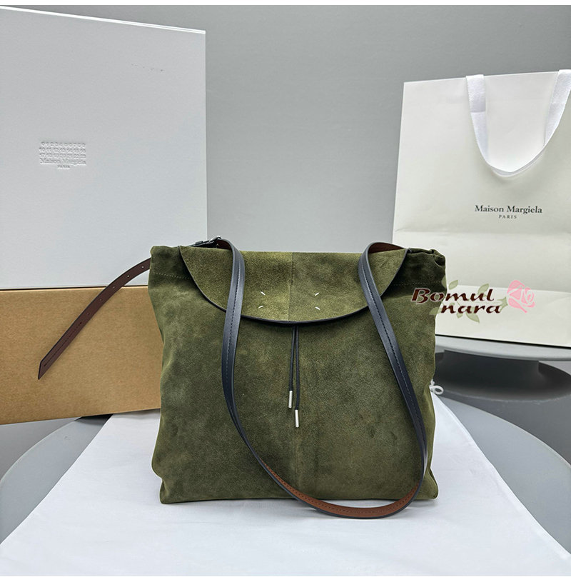 be86af5896d1ea615a6e076cd1e676e5_1768903111_2523.jpg be86af5896d1ea615a6e076cd1e676e5_1768903111_2523.jpg