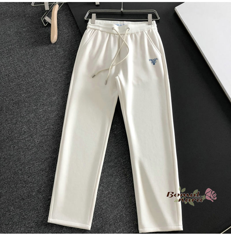 d52ff3927fb64e4984f061776f5f8d1b_1775458265_1883.jpg d52ff3927fb64e4984f061776f5f8d1b_1775458265_1883.jpg