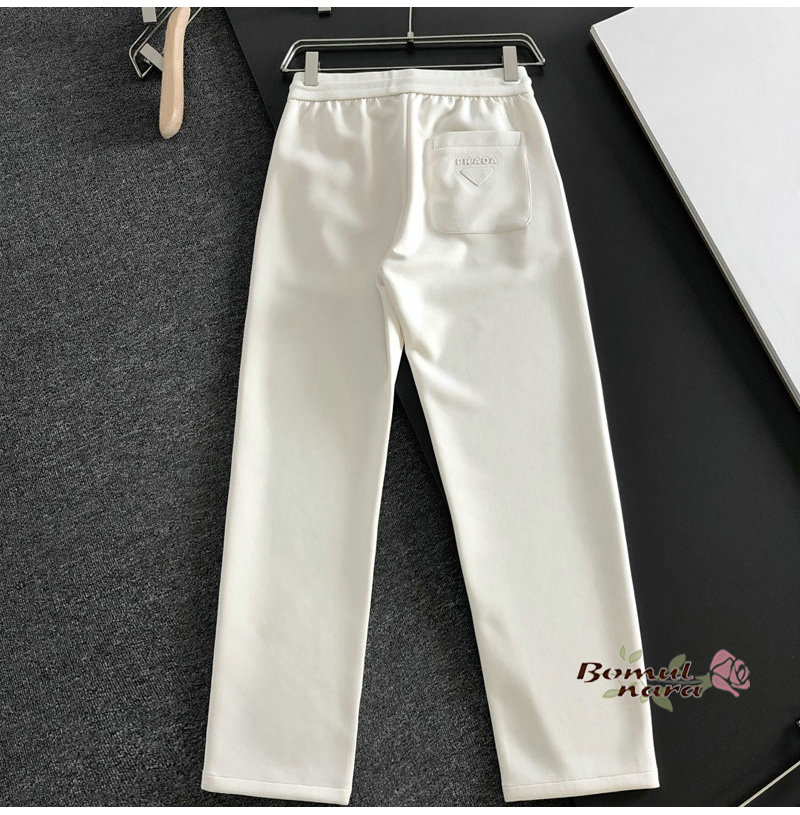 d52ff3927fb64e4984f061776f5f8d1b_1775458265_8071.jpg d52ff3927fb64e4984f061776f5f8d1b_1775458265_8071.jpg