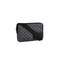 LV-M31069 루이비통 화이트 타이가라마 알파 메신저 24cm