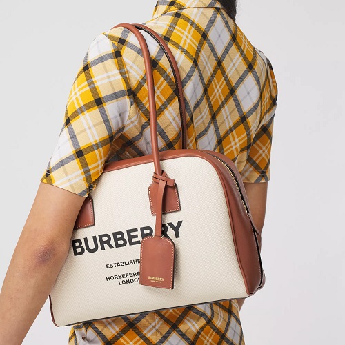 [스페셜오더]BURBERRY-80368541 버버리 내추럴&탠 미디엄 호스페리 프린트 하프 큐브 백