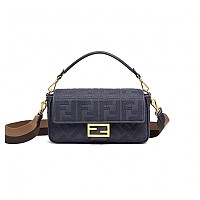 [스페셜오더]FENDI-8BR600 펜디 베이지 시어링 바게트 백