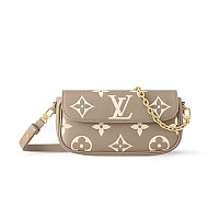 LOUIS VUITTON-M83637 루이비통 블루 모노그램 앙프렝뜨 월릿 온 체인 아이비