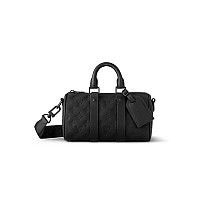 LOUIS VUITTON-M11595 루이비통 블랙 브러시드 모노그램 키폴 반둘리에 25