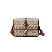 GUCCI-745679 구찌 블랙 인터로킹 GG 메신저백 25cm