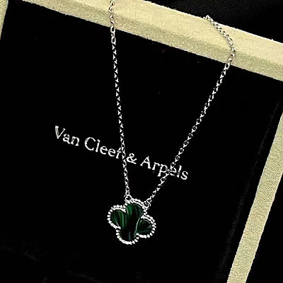 VAN CLEEF ARPELS-VCARA4 반클리프 골드/핑크 빈티지 알함브라 펜던트