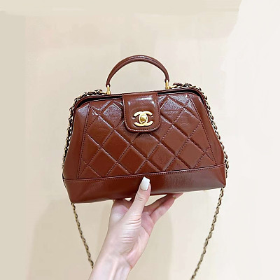 CHANEL-AS4958 샤넬 공방 블랙 미니 탑 핸들 닥터 백 18cm