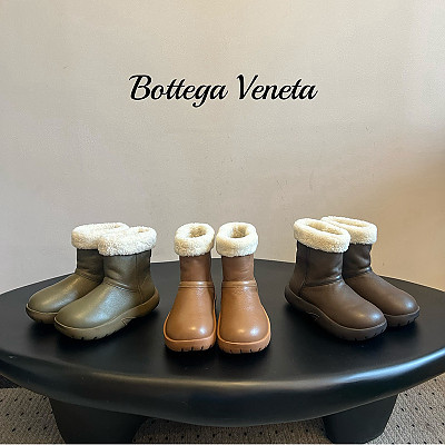 BOTTEGA VENETA-112102 보테가베네타 25F/W 가을/겨울용 라운드 토우 퍼 숏 부츠 (3컬러)