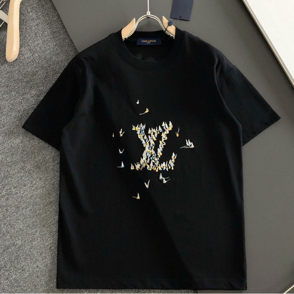 LOUIS VUITTON-04207 루이비통 2026SS 남녀공용 크루넥 티셔츠