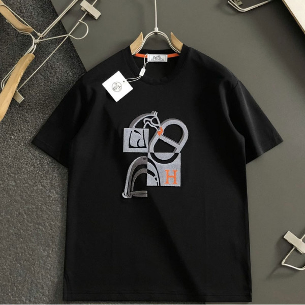 HERMES-05308 에르메스 2026SS  봄/여름 남성용 반팔 티셔츠