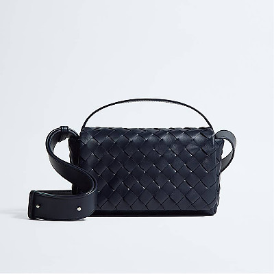 [스페셜오더]BOTTEGA VENETA-857931 보테가 베네타 인트레치아토 미니 백 플랩백 녹터널