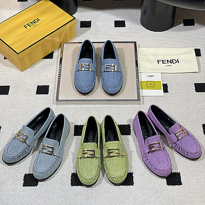FENDI-06118 펜디 2026SS 봄/여름 여성용 로퍼