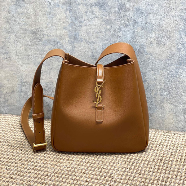 [스페셜오더]SAINT LAURENT-A00211 생로랑 그레인 가죽 소프트 스몰 백 브라운