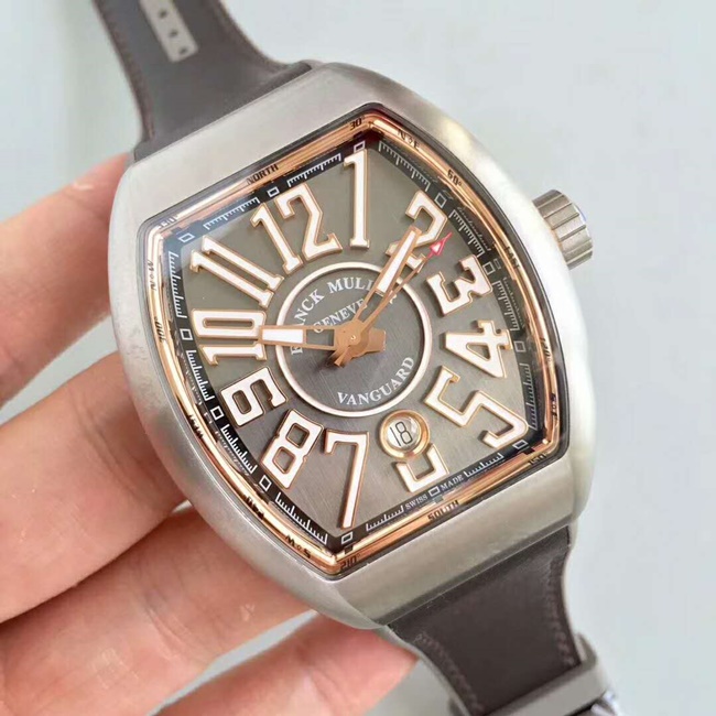 franckmuller-1014-002.jpg