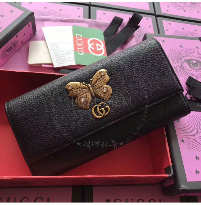 gucci-1028-004.jpg