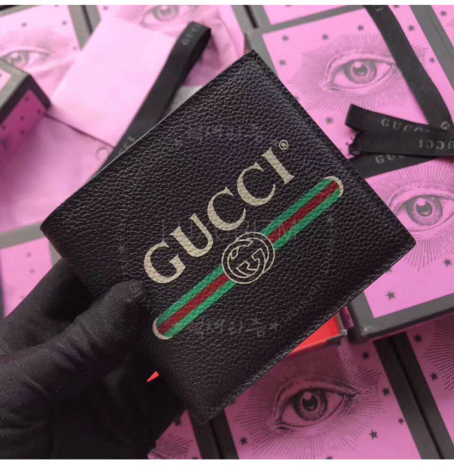 gucci-1109-003.jpg