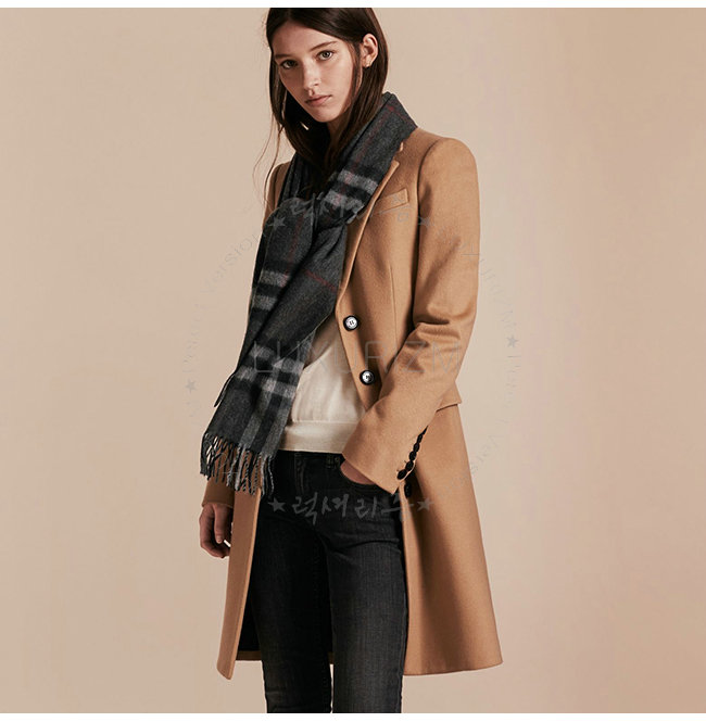 burberry6-1118-2.jpg