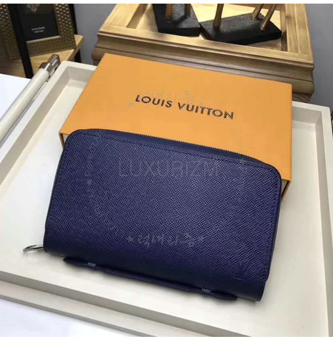 louisvuitton1-1123-001.jpg