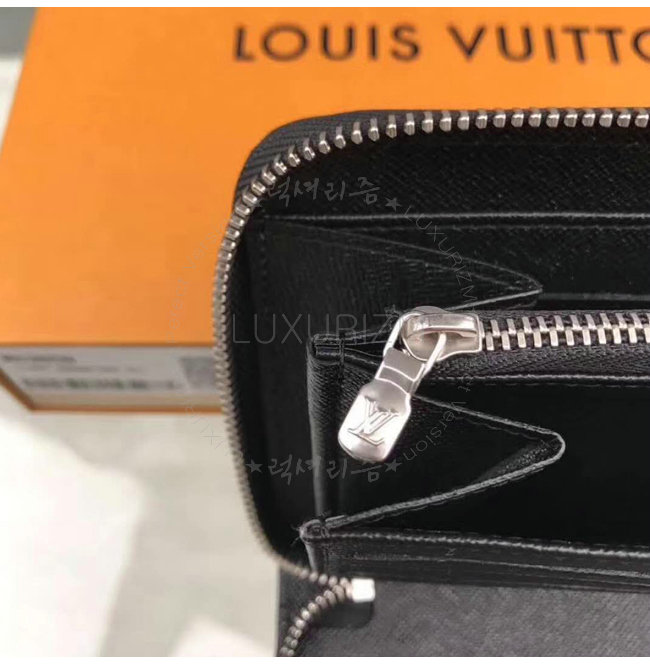 louisvuitton7-1129-008.jpg