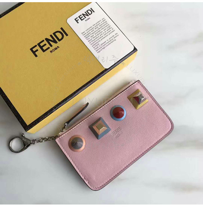 fendi4-1220-001.jpg