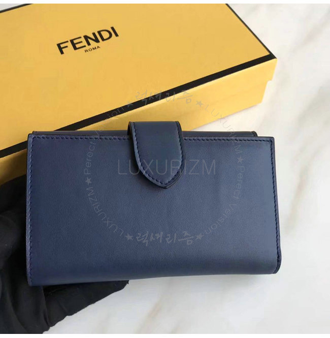 fendi1-1225-003.jpg