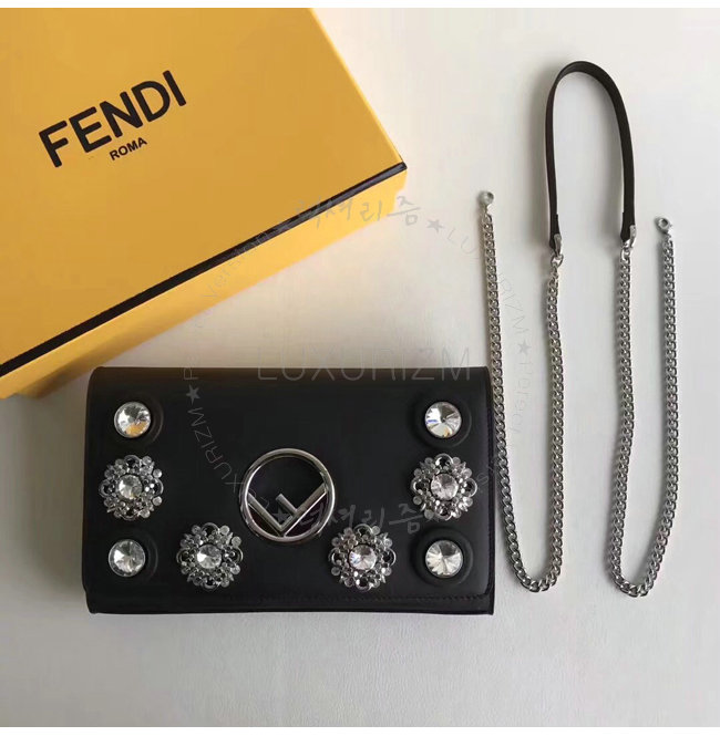 fendi7-0117-002.jpg