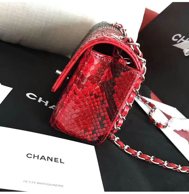 chanel4-1030-003.jpg