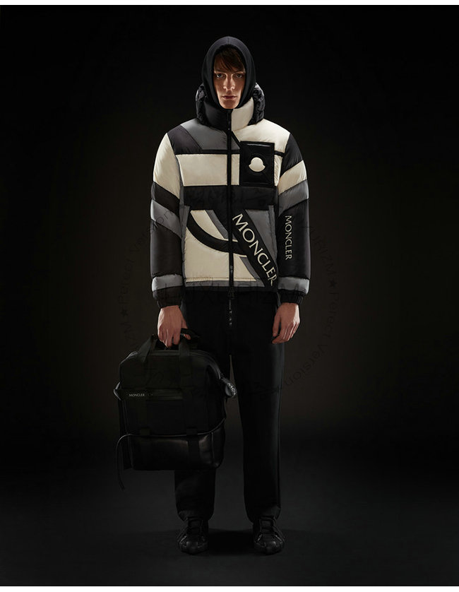 moncler-1121-001.jpg