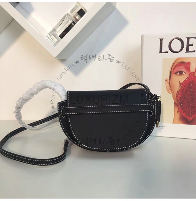 loewe3-1122-006.jpg