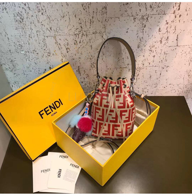 fendi1-0427-003.jpg