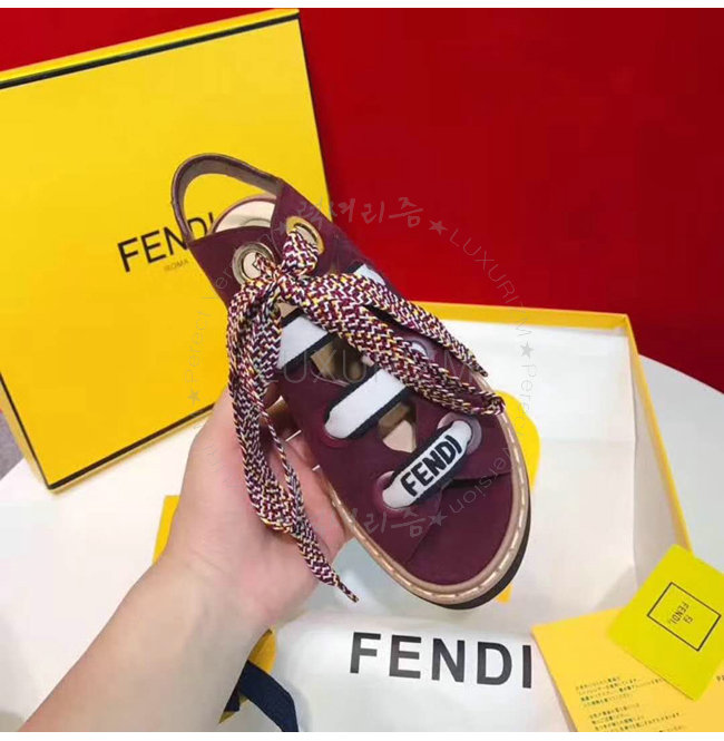 fendi2-0516-003.jpg