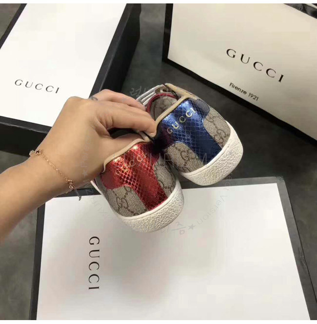 gucci-0521-008.jpg