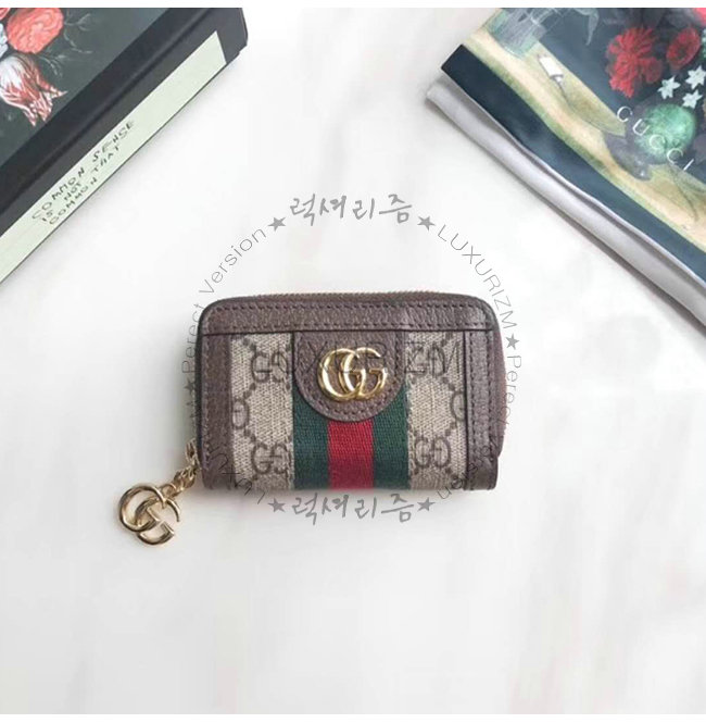 gucci-0810-001.jpg