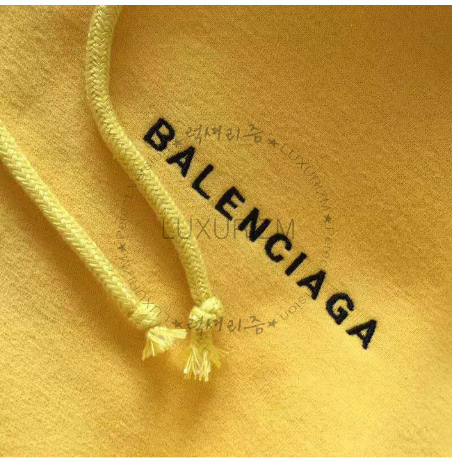 balenciaga-0824-008.jpg