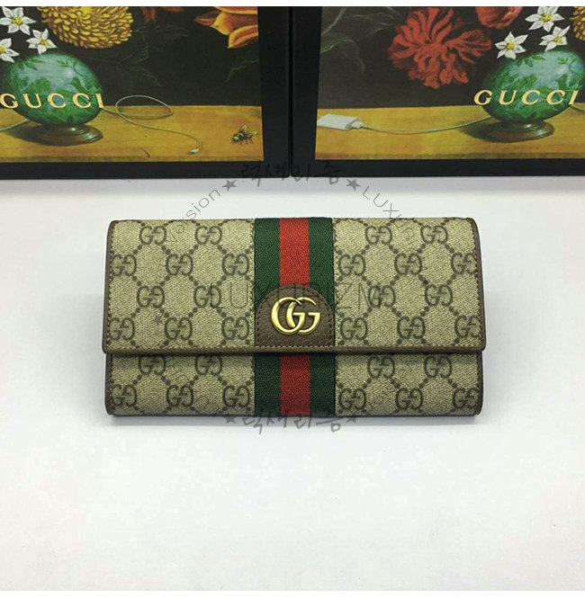 gucci-0123-002.jpg